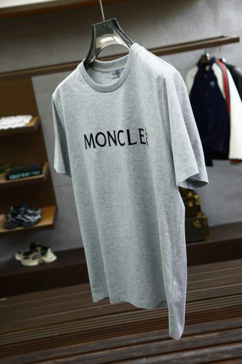 Picture of Moncler T Shirts Short _SKUMonclerS-XLtltx2045171